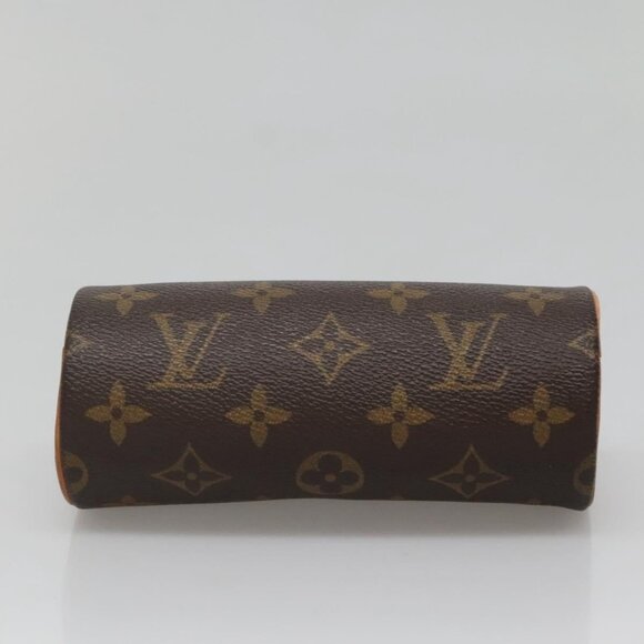 LOUIS VUITTON Monogram Papillon Pouch LV Auth 132871 - Picture 6 of 16